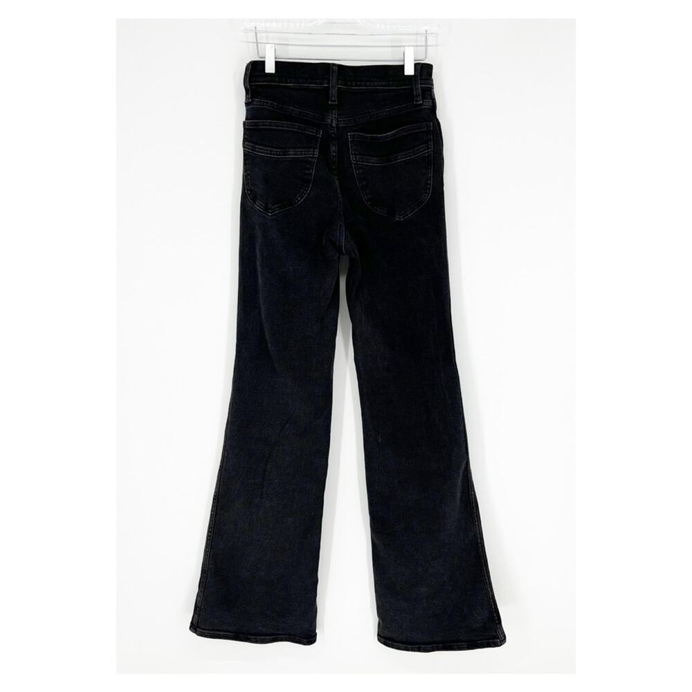 Madewell 11”High Rise Flare Jeans‎ 24 Crosson Wash - Picture 3 of 7